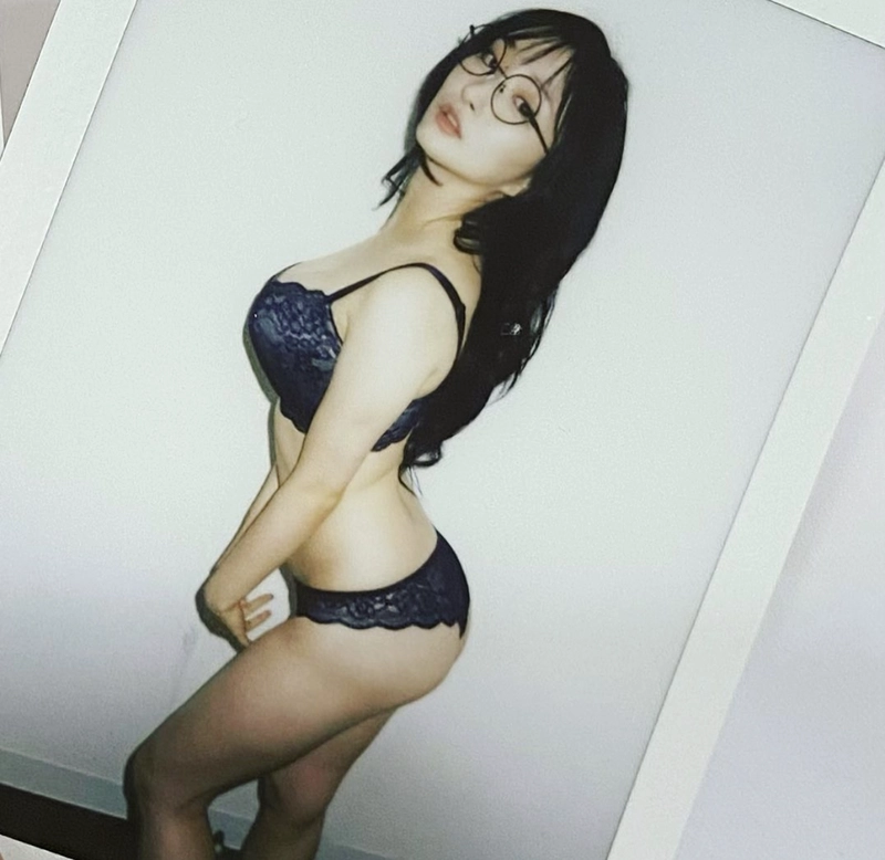 Ảnh chụp gái xinh Kasumi Tsukino bikini