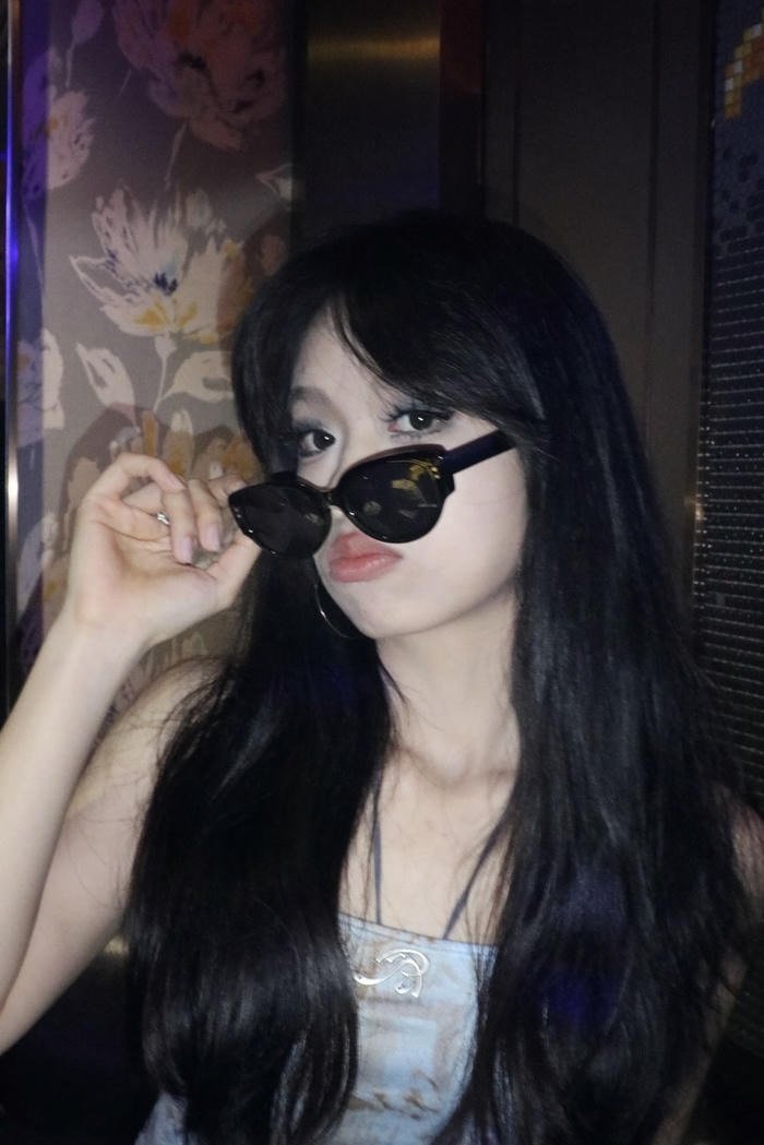 Ảnh gái trung ngầu chất lượng cao_