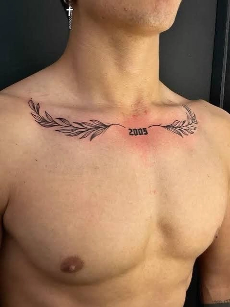 Ảnh hình xăm xương quai xanh nam tạo nét tối giản hiện đại