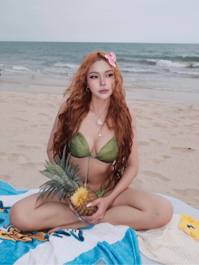 Dương mỹ diện bikini tóc cam cực cháy