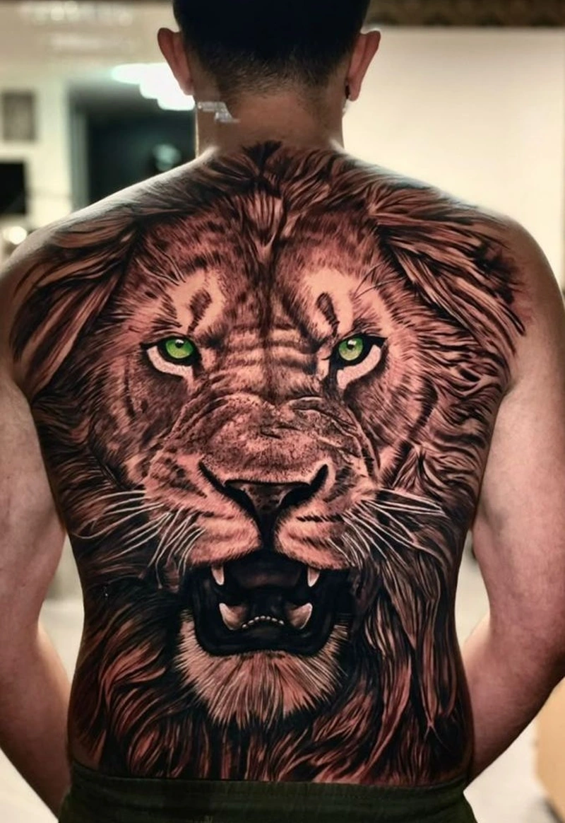 Đường nét tinh xảo của tattoo full lưng nam phong cách Nhật Bản