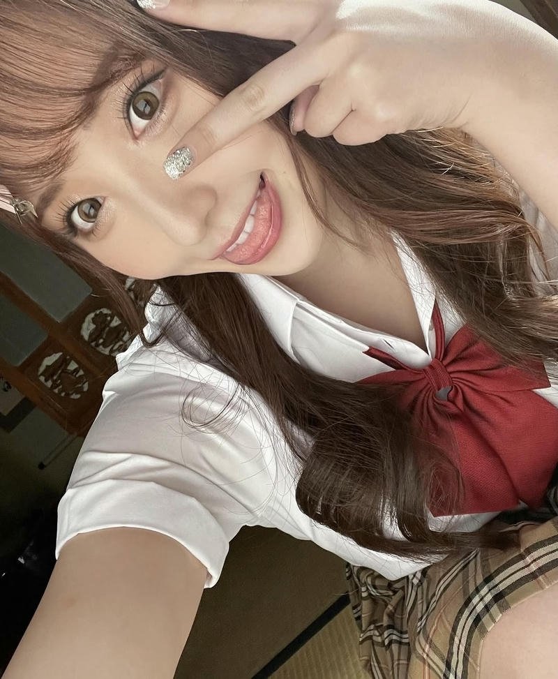 Gái Nhật Mina Kitano bikini sexy cute