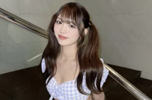 Himari Kinoshita bikini sexy thumbnail