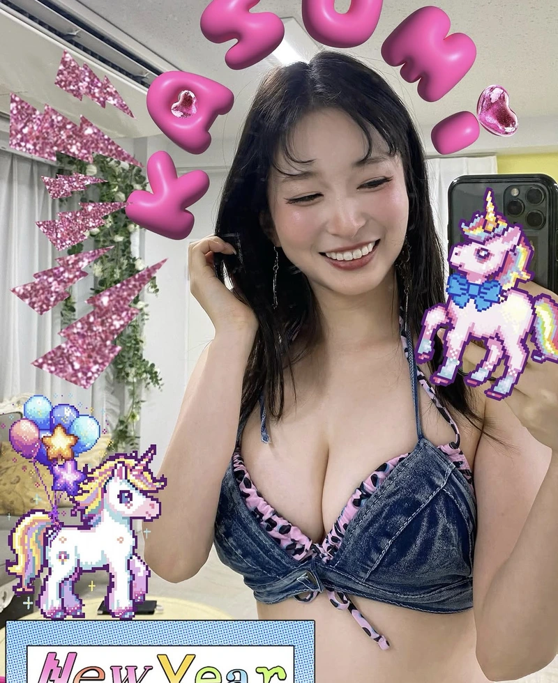 Hot girl Nhật Kasumi Tsukino bikini màu sắc sexy