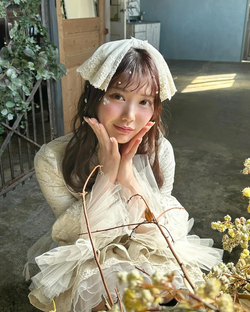 Ishikawa Mio Hình Nóng Mịn Màng Gợi Tình