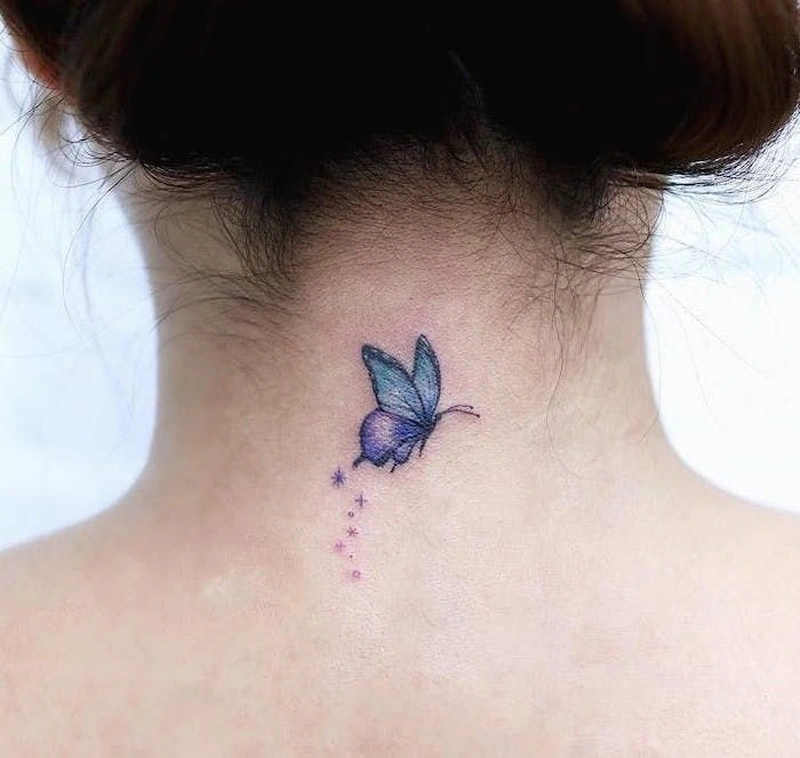 Mẫu hình xăm cổ nữ cùng họa tiết bướm nghệ thuật độc đáo
