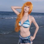 Nami mặc bikini thumbnail