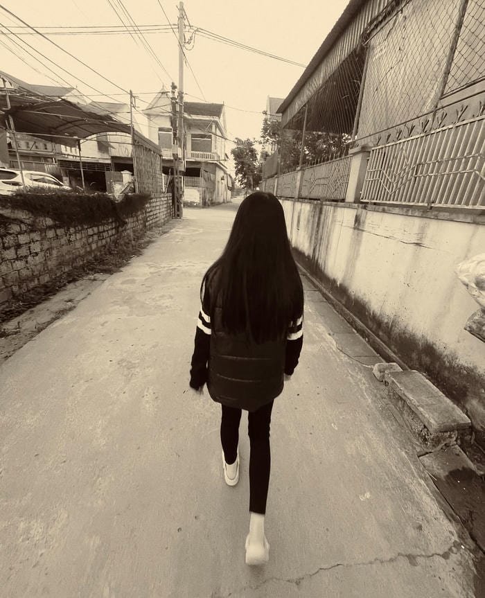 ảnh girl phố khoảnh khắc đời thường sống