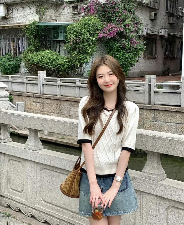 ảnh mạng gái thể hiện bản thân