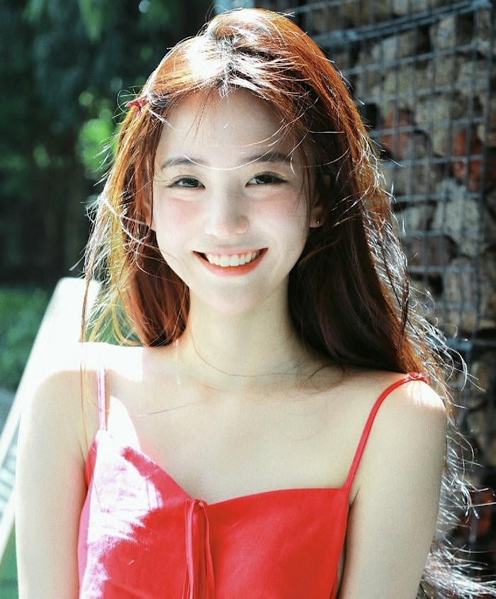 hình ảnh gái xinh cười tươi mới
