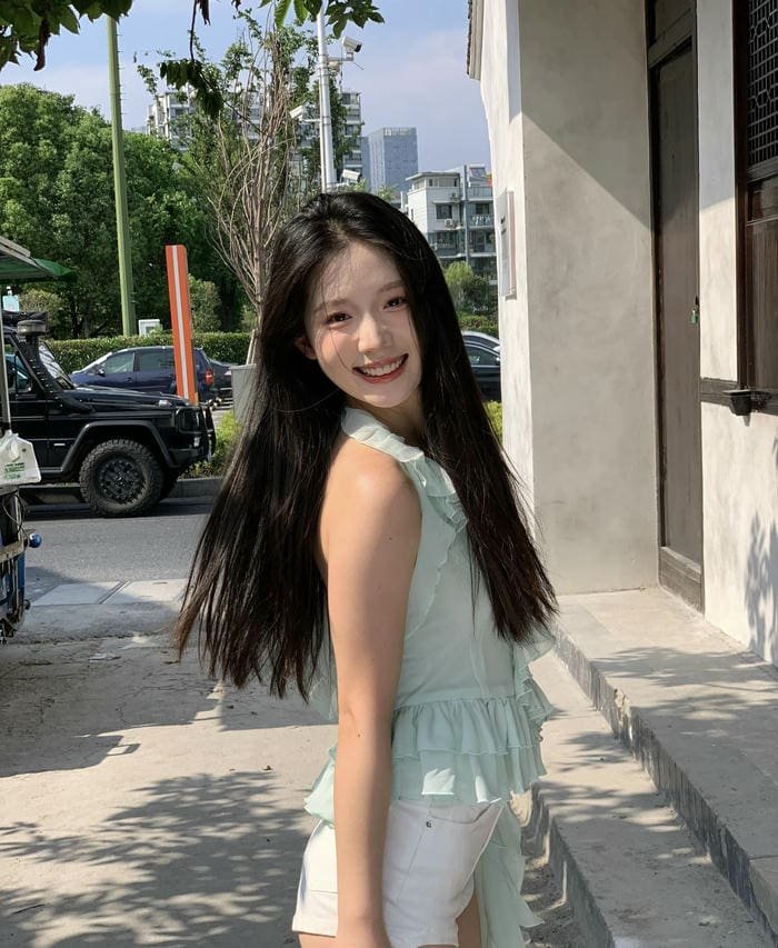 hình ảnh mạng gái sinh hoạt thường ngày