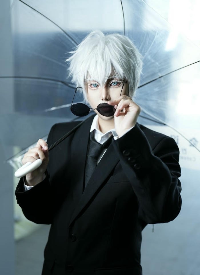 hình cosplay gojo vẻ ngoài thu hút