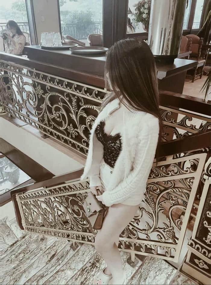 hình girl phố góc nghiêng rõ nét xinh
