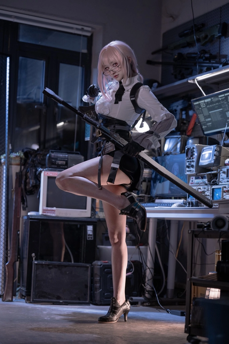 Cô gái mang vẻ đẹp nóng bỏng trong Luisa cosplay