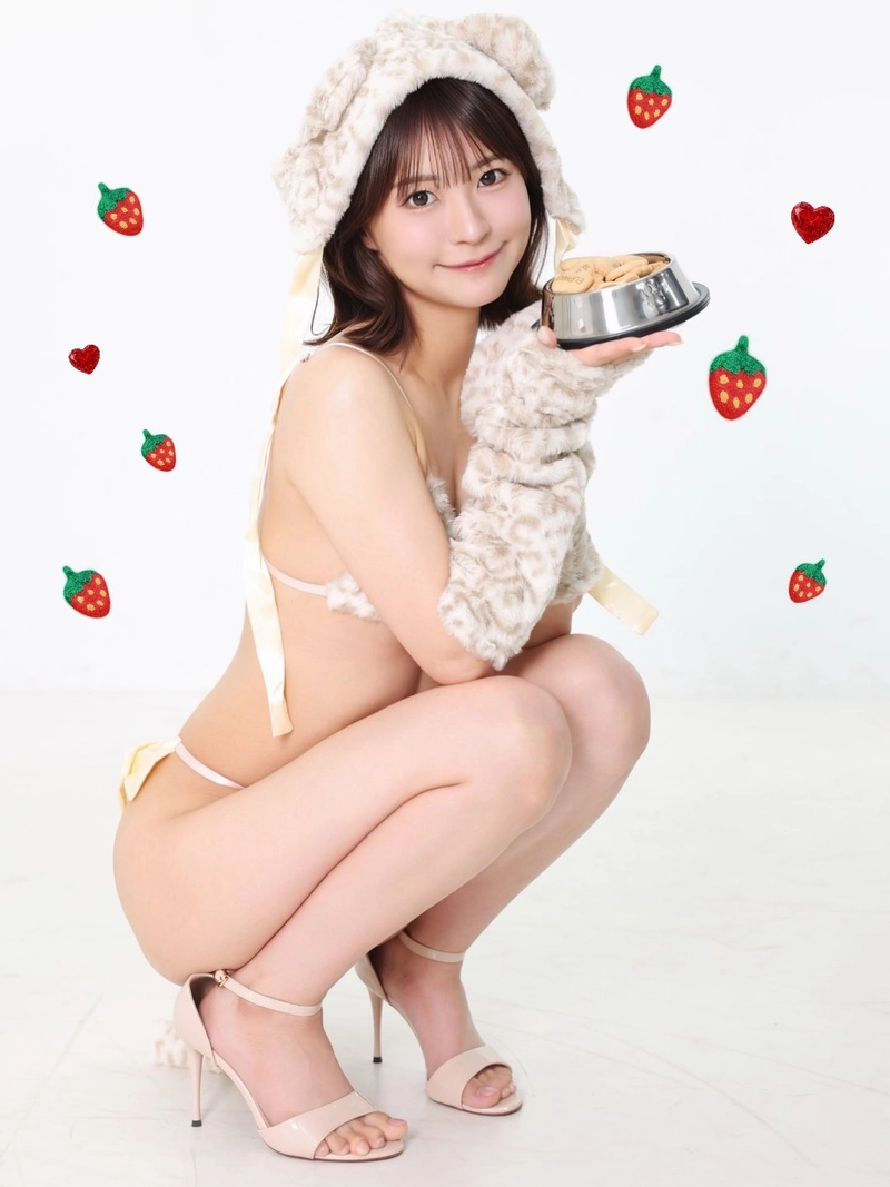 Gái xinh Natsu Tojo bikini sexy quảng cáo