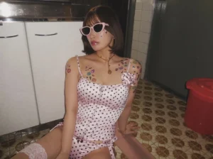 Hình Misono Waka bikini sexy thumbnail