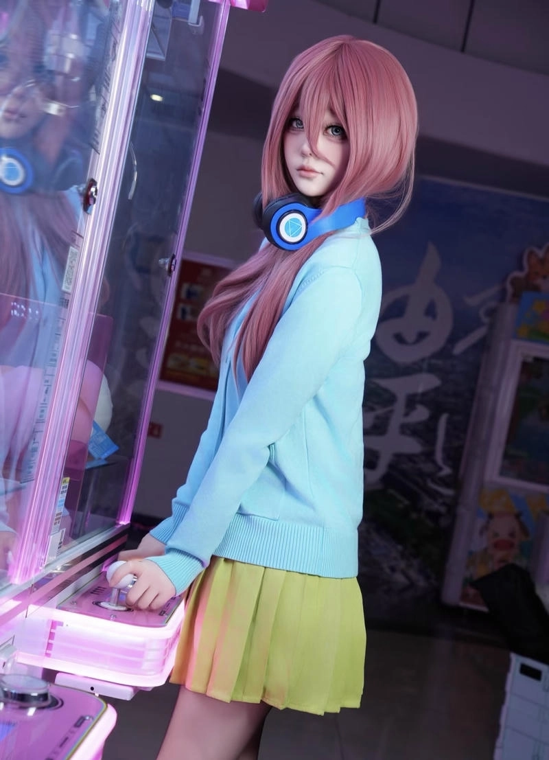 Hình ảnh ngọt ngào của ảnh miku nakano cosplay đẹp