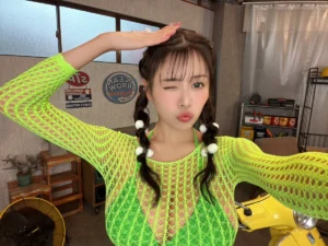Tano Yu bikini sexy thumbnail