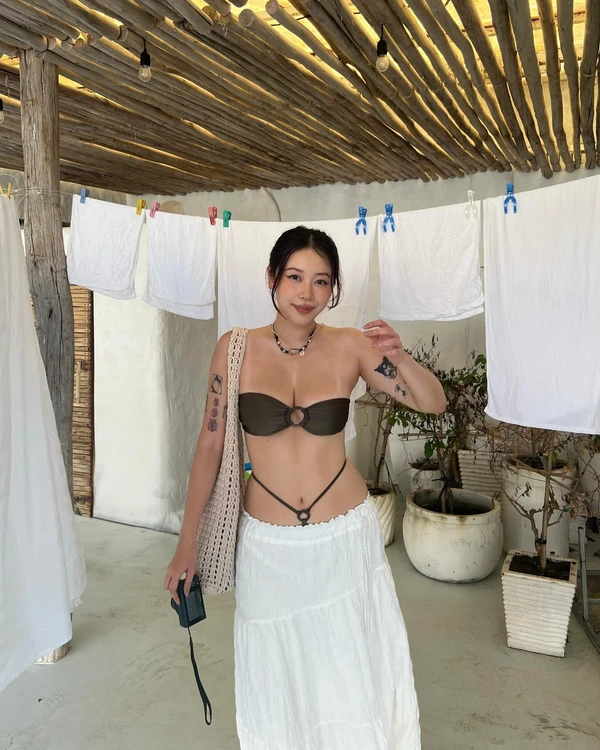 Ảnh Phí Hồng Hà OnlyFans leak cực kỳ hấp dẫn