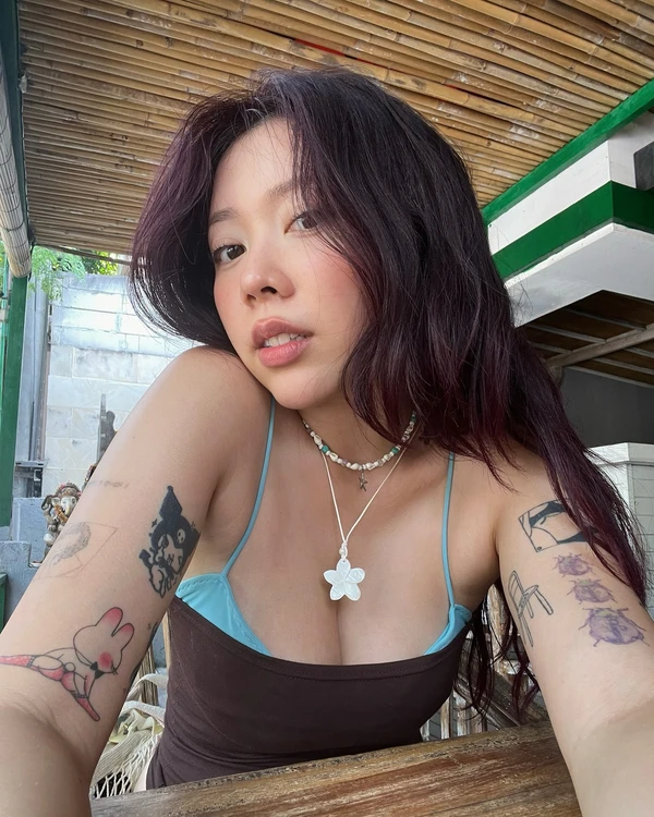 Hình Phí Hồng Hà leak OnlyFans rực rỡ nóng hổi