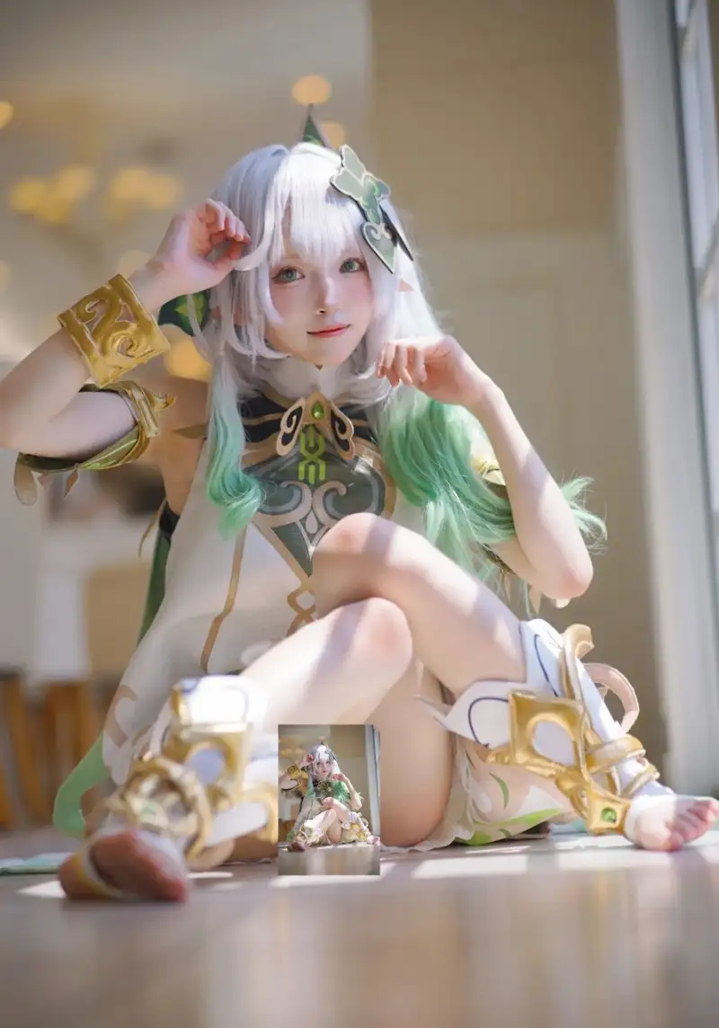 ảnh nahida cosplay chân thực như trong game