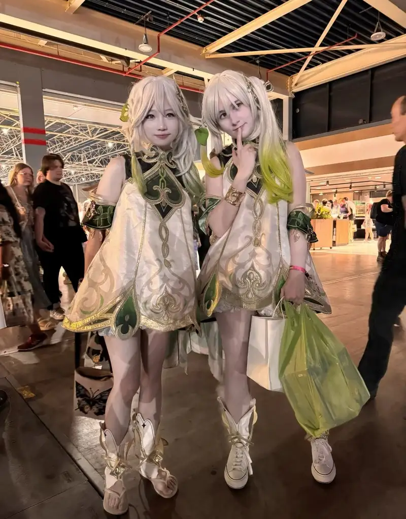 ảnh nahida cosplay ngoài đời chân thực ấn tượng