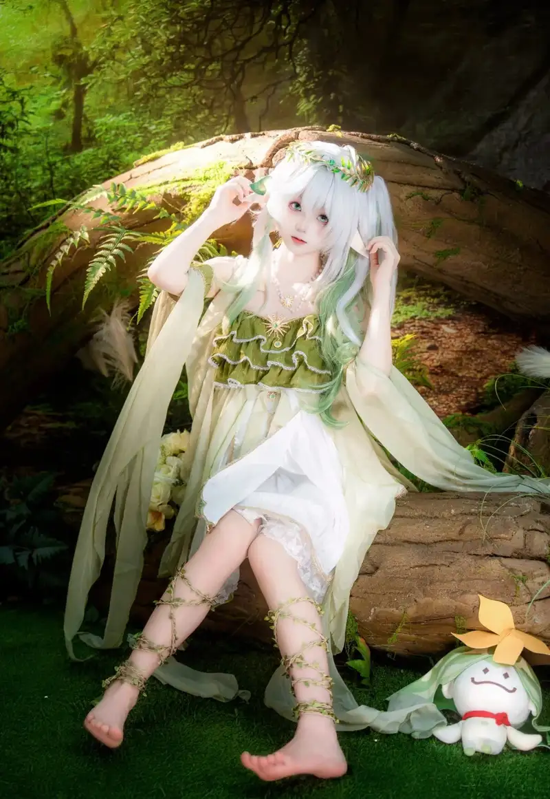 nahida cosplay ảnh cosplay đẹp chuẩn Genshin