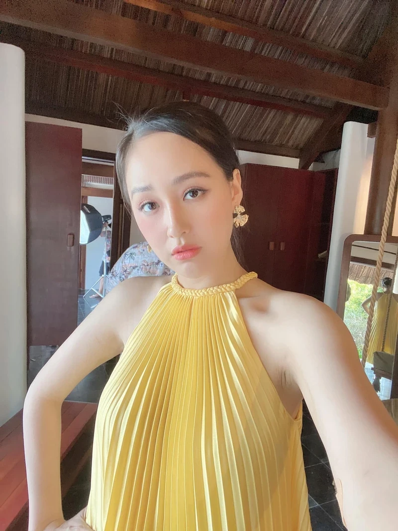 Ảnh Mai Phương Thúy nóng bỏng thanh nhã