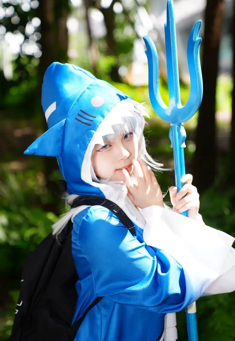Gawr Gura Yaoyaoqwq ảnh cosplay đẹp