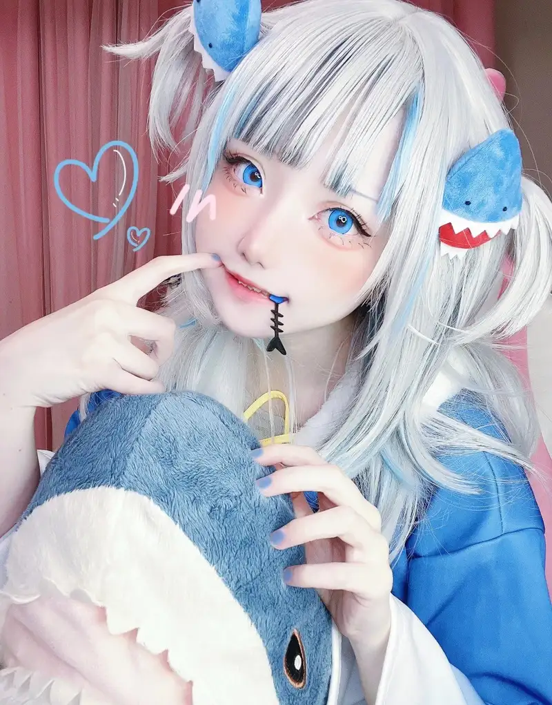 Gawr Gura ảnh Yaoyaoqwq cosplay