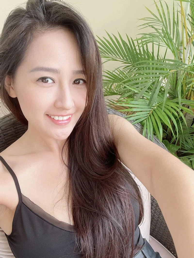 Mai Phương Thúy xinh lộng lẫy cuốn hút