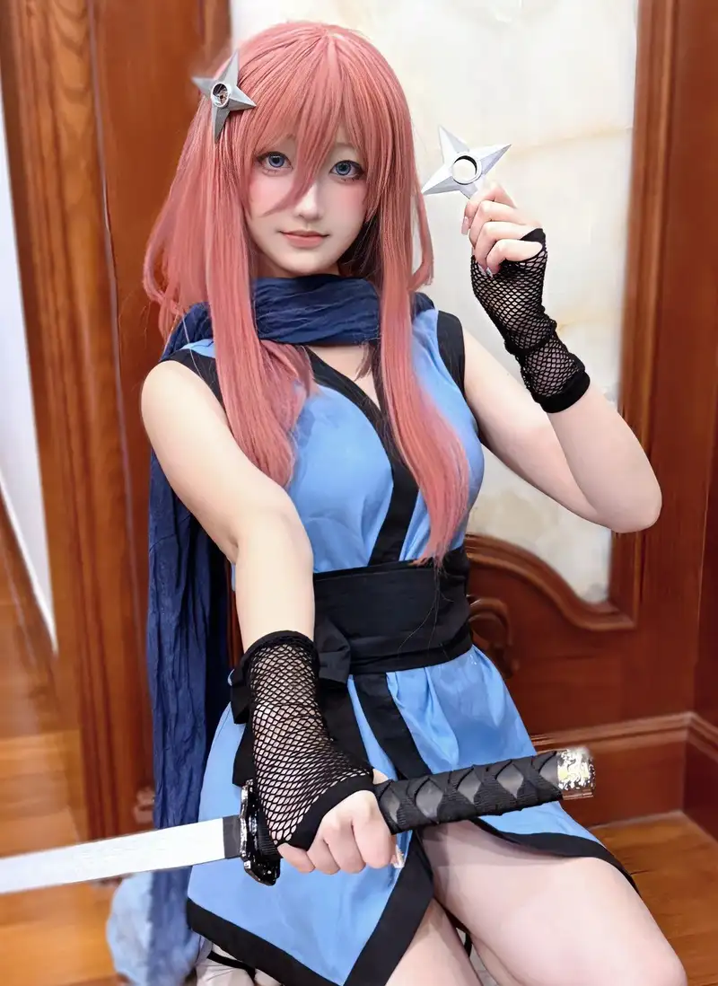 Nino Nakano cosplay bộ ảnh cute