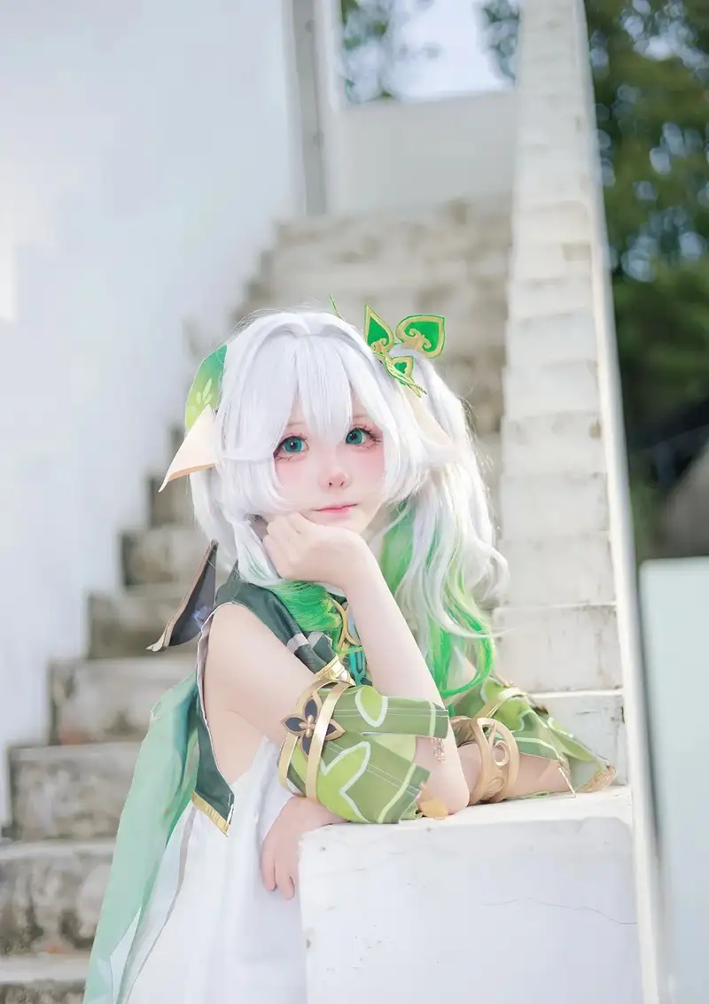 ảnh Nahida cosplay xinh xắn đầy cuốn hút