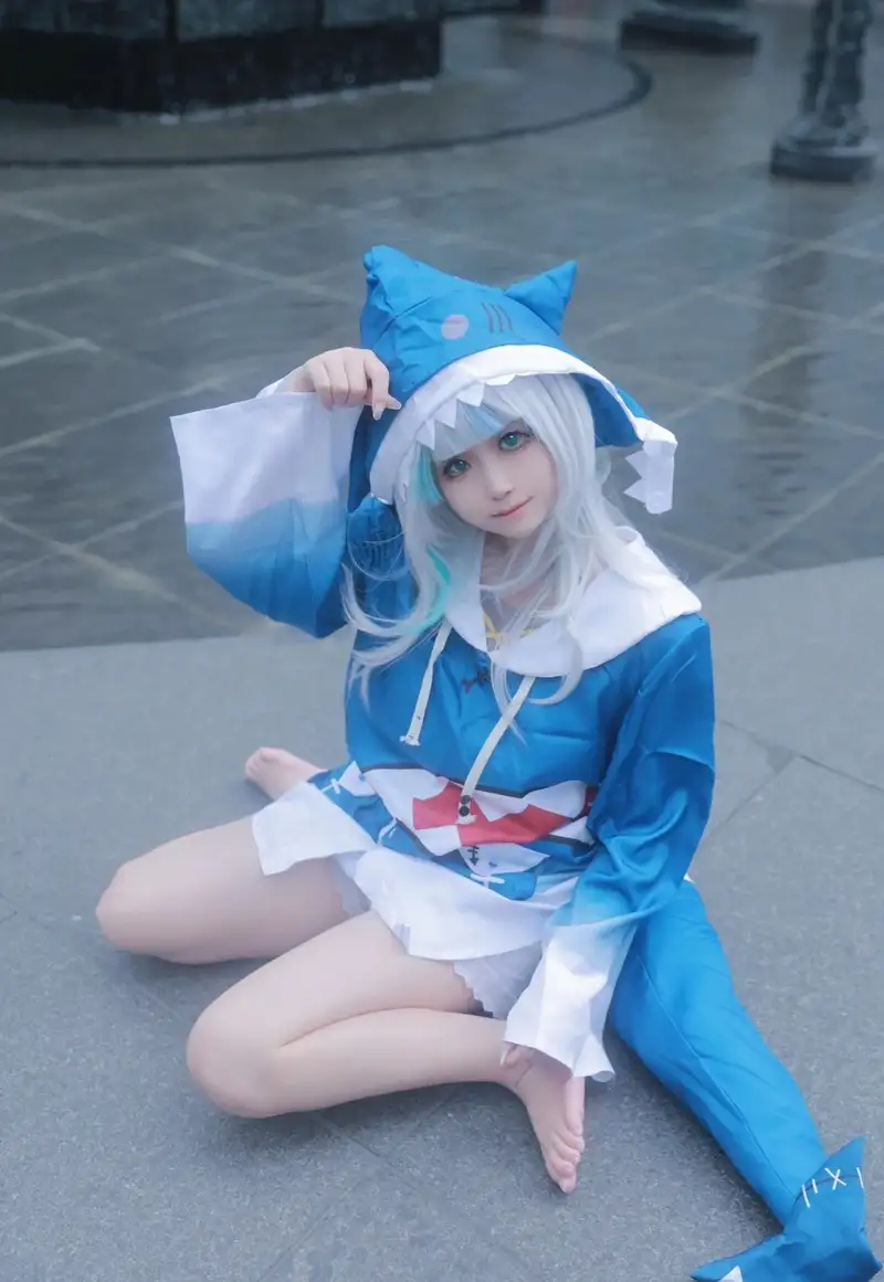 ảnh Yaoyaoqwq Gawr Gura cosplay nổi bật