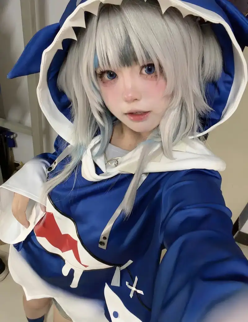 ảnh Yaoyaoqwq Gawr Gura cosplay nổi tiếng