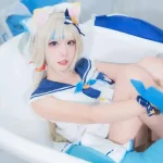ảnh Yaoyaoqwq cosplay Gawr Gura xinh