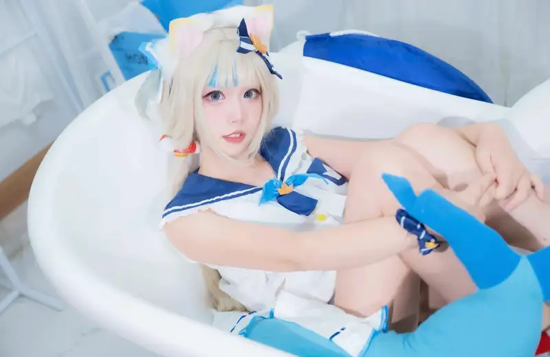 ảnh Yaoyaoqwq cosplay Gawr Gura xinh