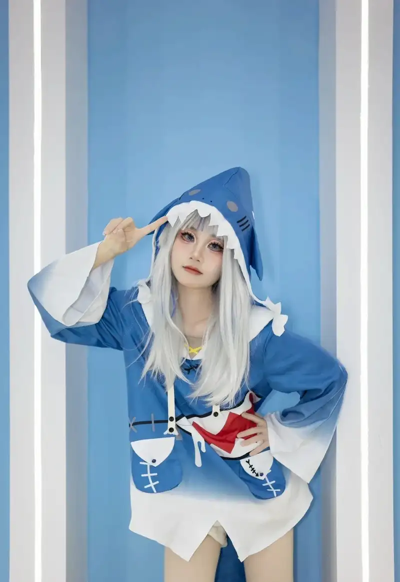 ảnh cosplay Gawr Gura Yaoyaoqwq