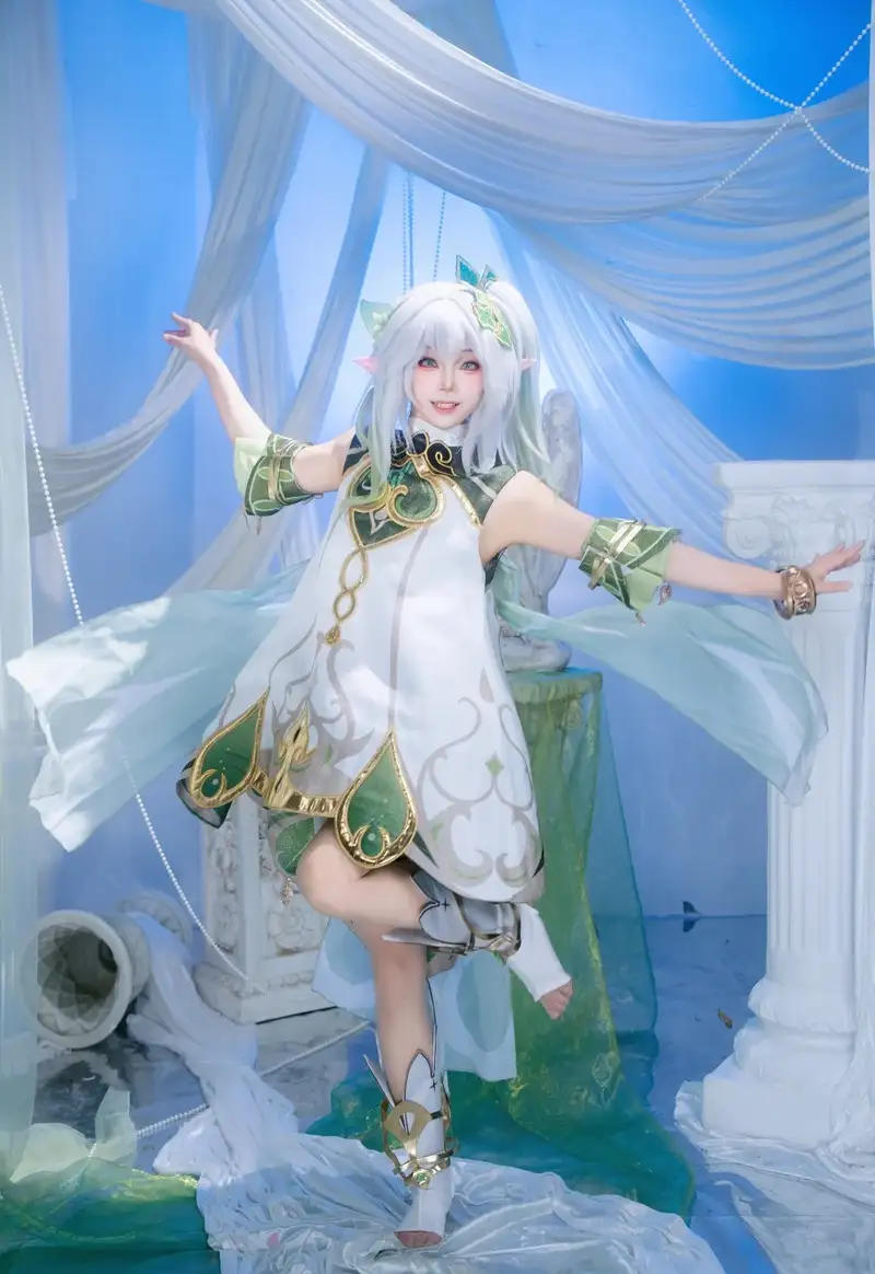 ảnh cosplay Nahida dễ thương và xinh đẹp