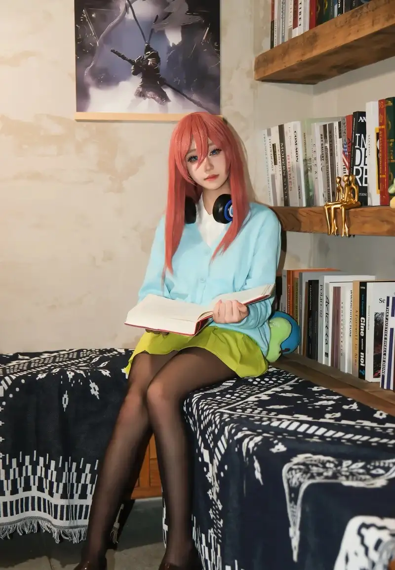 ảnh cosplay Nino Nakano chất lượng