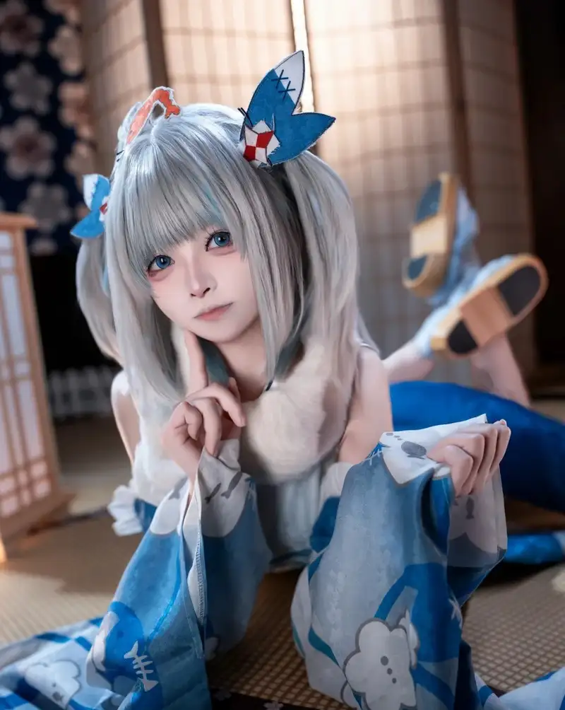 ảnh cosplay Yaoyaoqwq Gawr Gura dễ thương