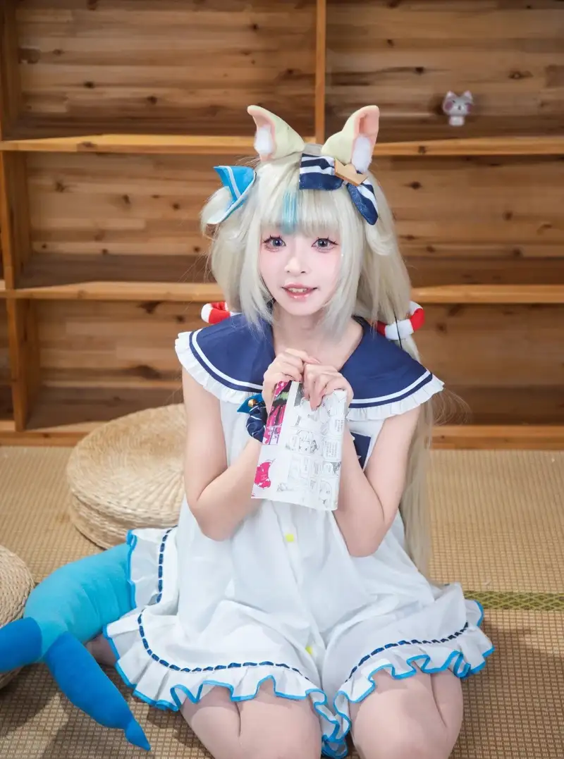 ảnh cosplay Yaoyaoqwq Gawr Gura