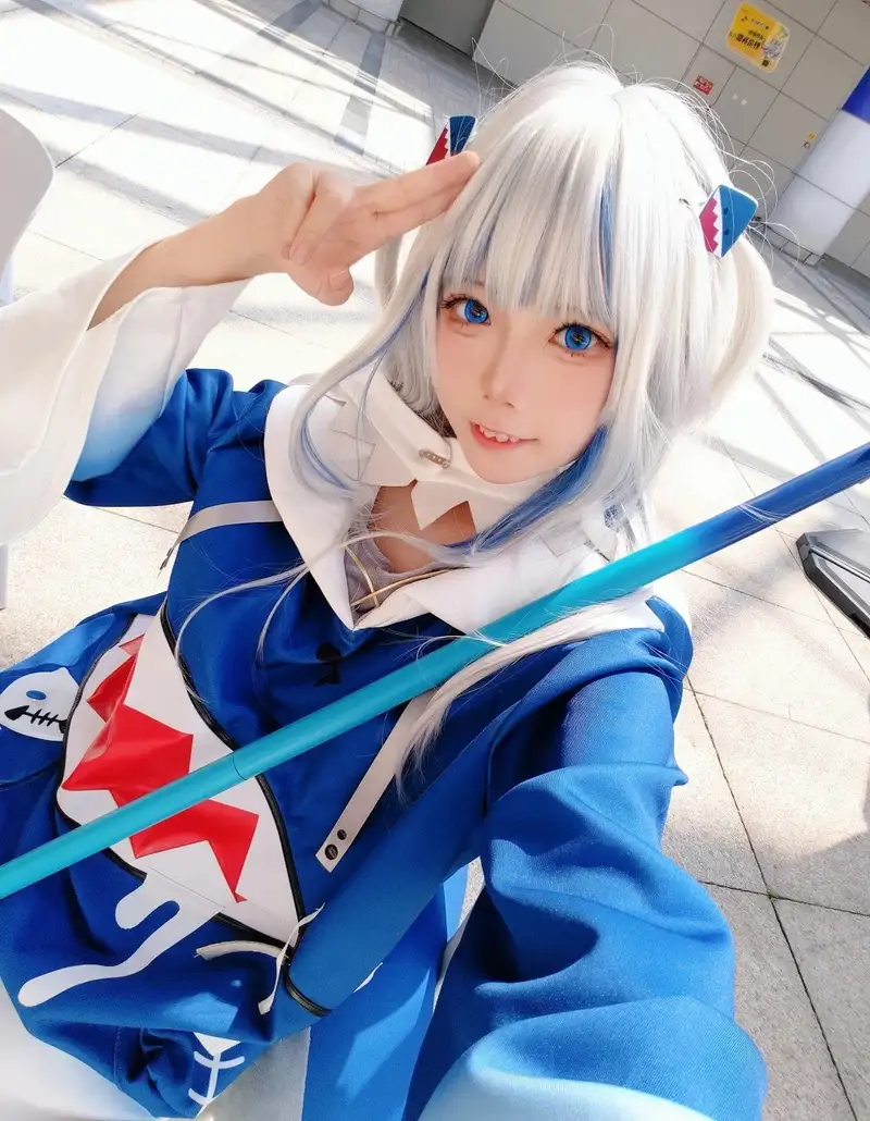 hình ảnh Yaoyaoqwq Gawr Gura cosplay xinh