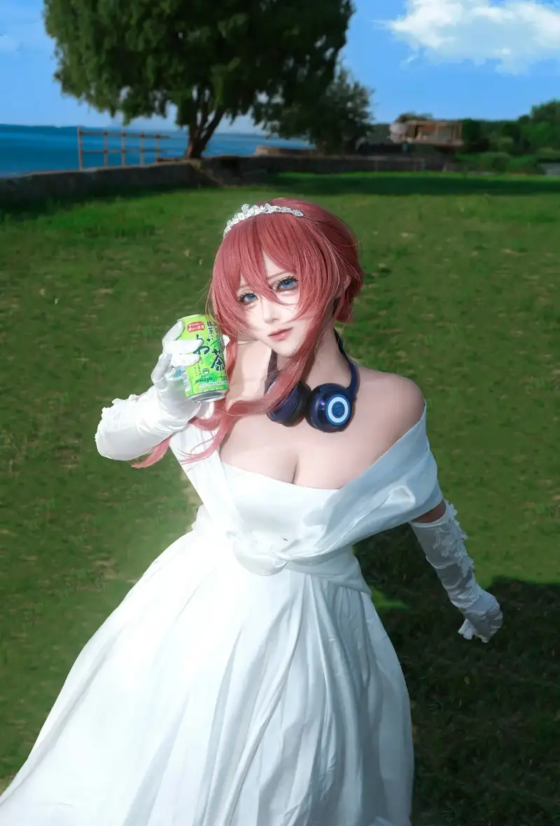 hình cosplay Nino Nakano xinh đẹp