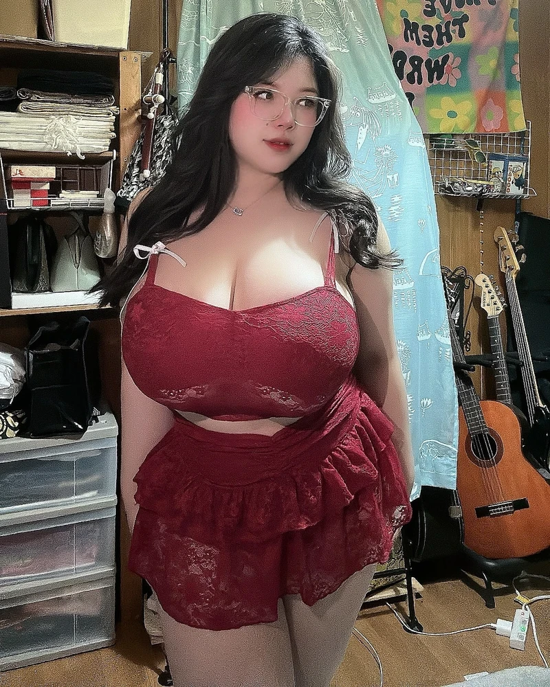 Ảnh Trang Japan onlyfans leak bikini khoe vòng 1 đầy đặn nóng bỏng