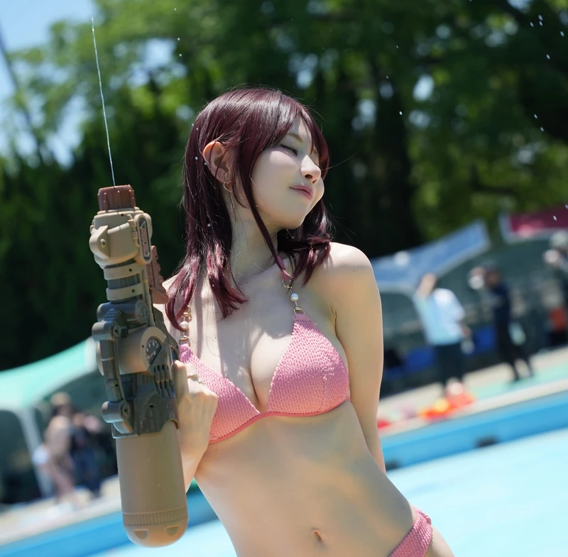 Ảnh gái bikini hồng kiều diễm nổi bật