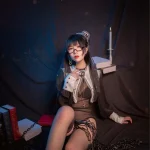 Cosplay khoe hàng ngực tròn dâm đãng cuốn hút