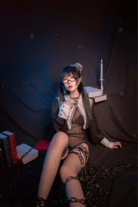 Cosplay khoe hàng ngực tròn dâm đãng cuốn hút