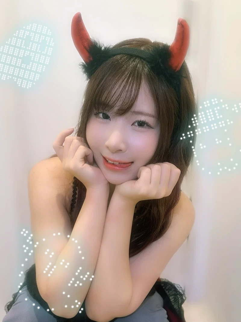 Ena Satsuki khỏa thân lộ hàng siêu phẩm hấp dẫn