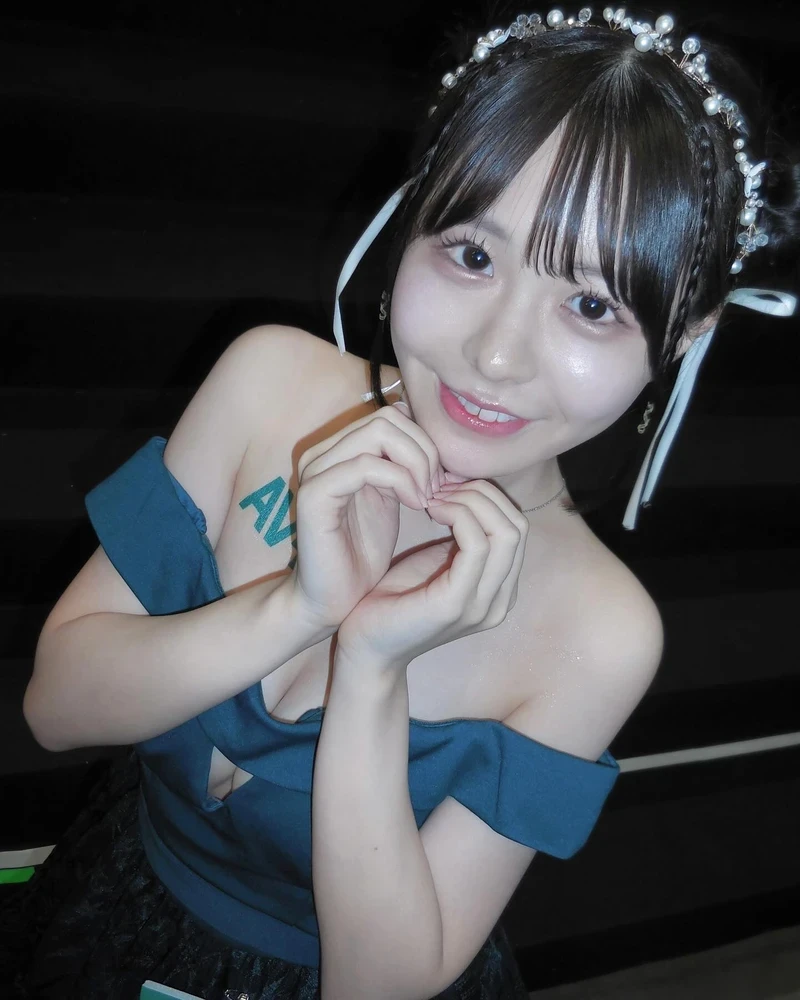 Hình nude Konatsu Kashiwagi show vòng ba nóng bỏng